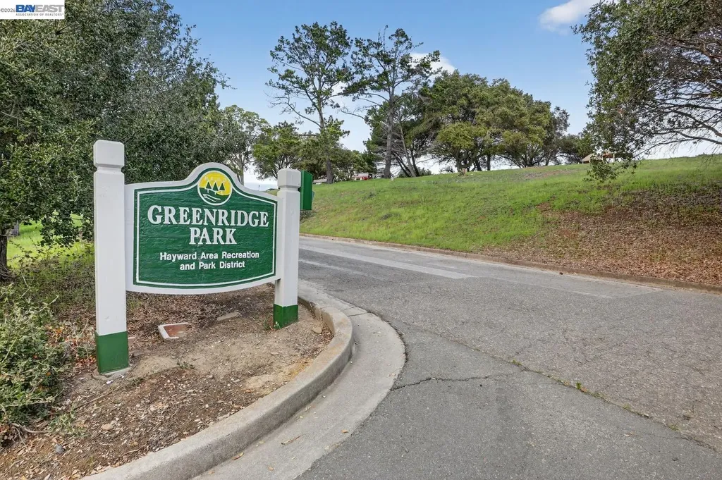 5827 Cold Water Drive Castro Valley CA 94552