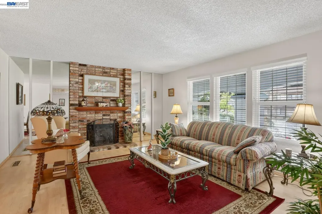 5827 Cold Water Drive Castro Valley CA 94552