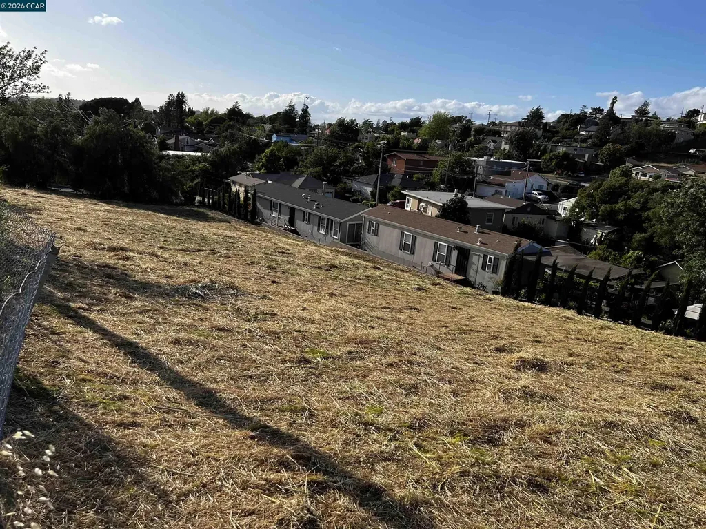 332 Home Acres Avenue Vallejo CA 94591