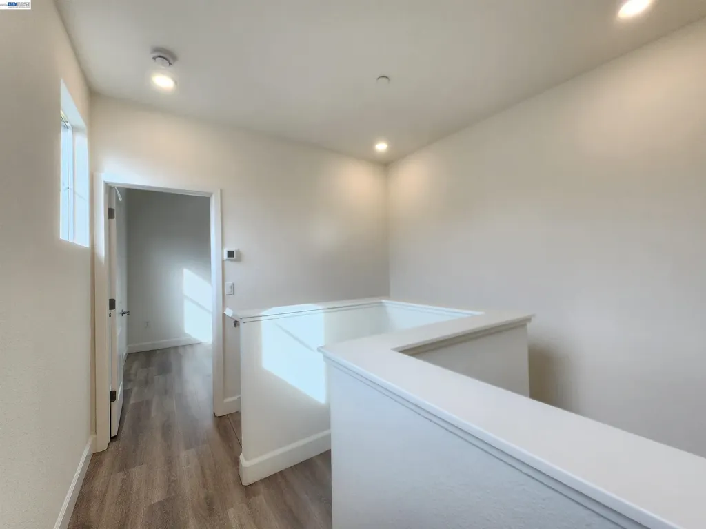 417 Mystic Lane Pittsburg CA 94565