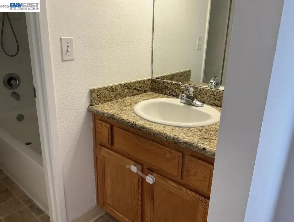 1366 Callen Street Vacaville CA 95688
