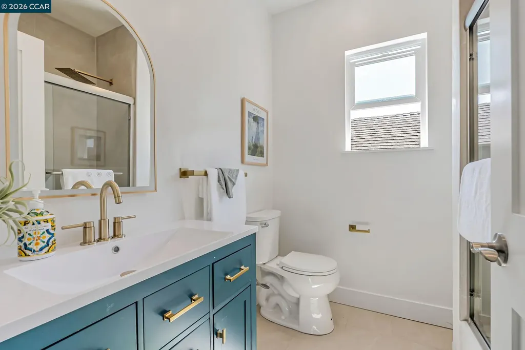 1727 9th Street Oakland CA 94607