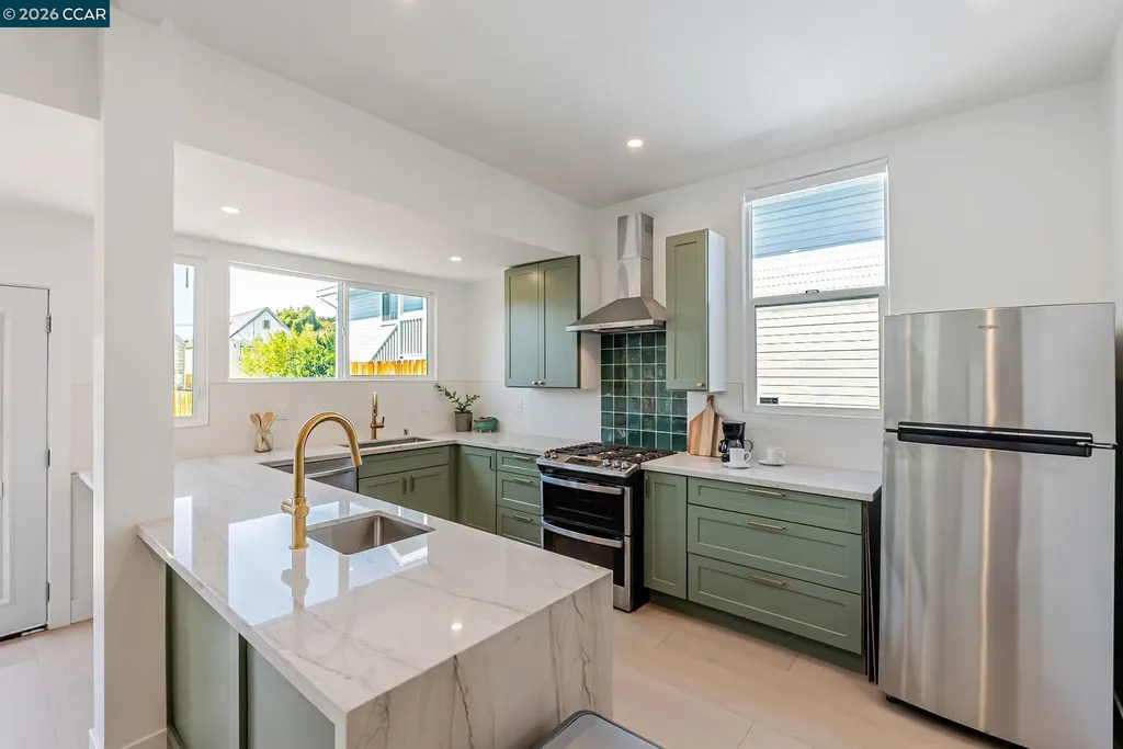 1727 9th Street Oakland CA 94607