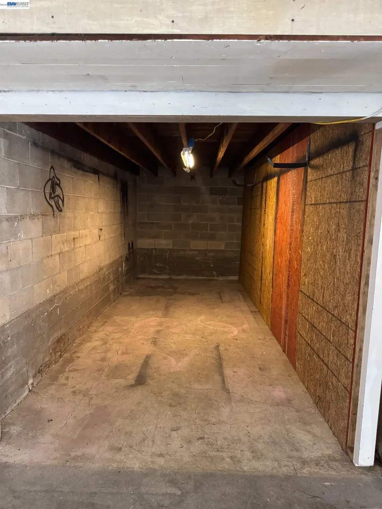 22622 2nd Street Hayward CA 94541