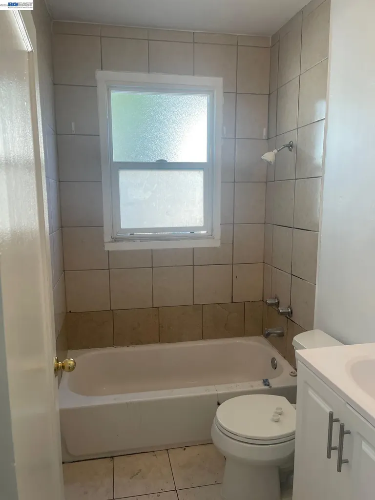 22622 2nd Street Hayward CA 94541