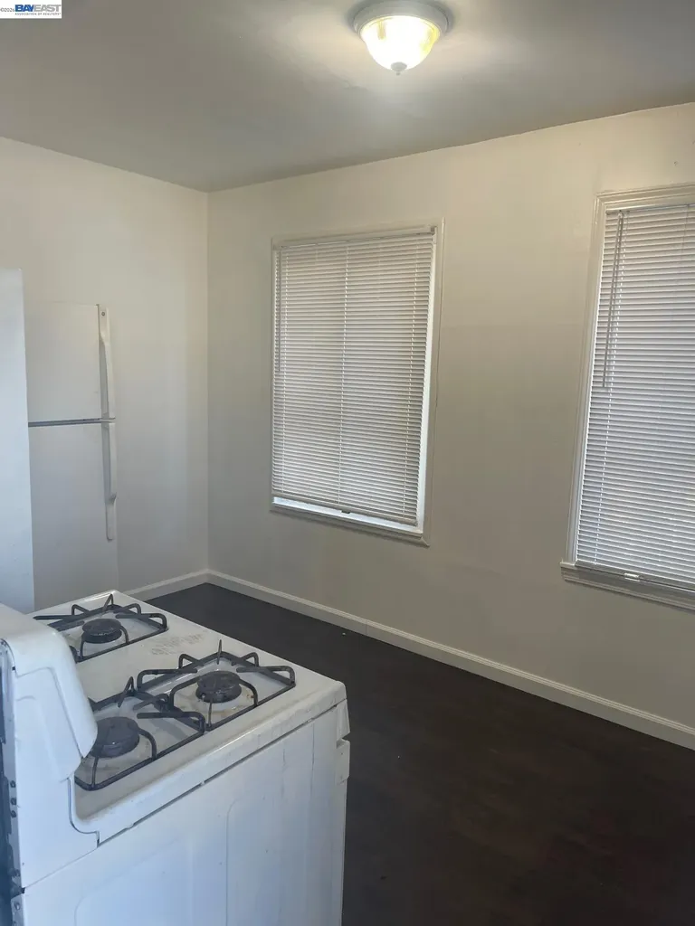 22622 2nd Street Hayward CA 94541