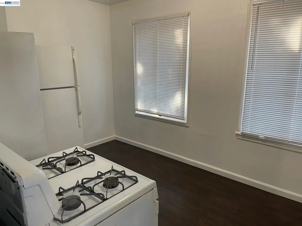 22622 2nd Street Hayward CA 94541