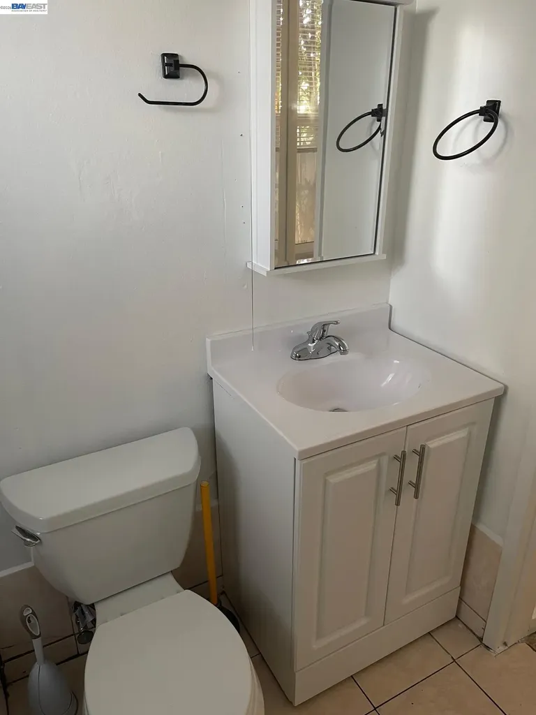 22622 2nd Street Hayward CA 94541