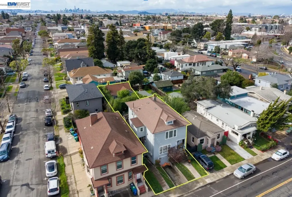 1527 8th Street Alameda CA 94501
