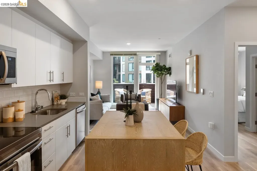 260 Brooklyn Basin Way Oakland CA 94606