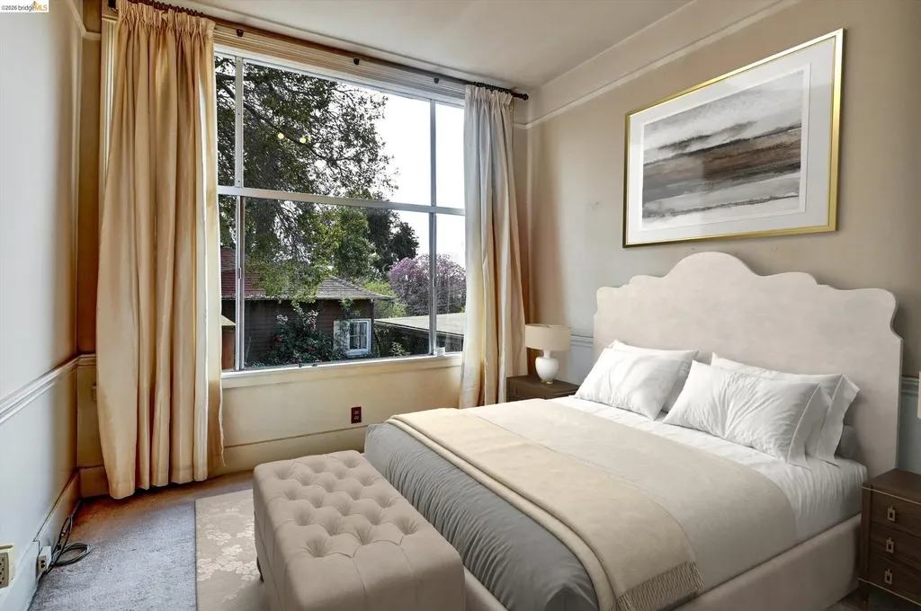 1822 Clinton Avenue Alameda CA 94501