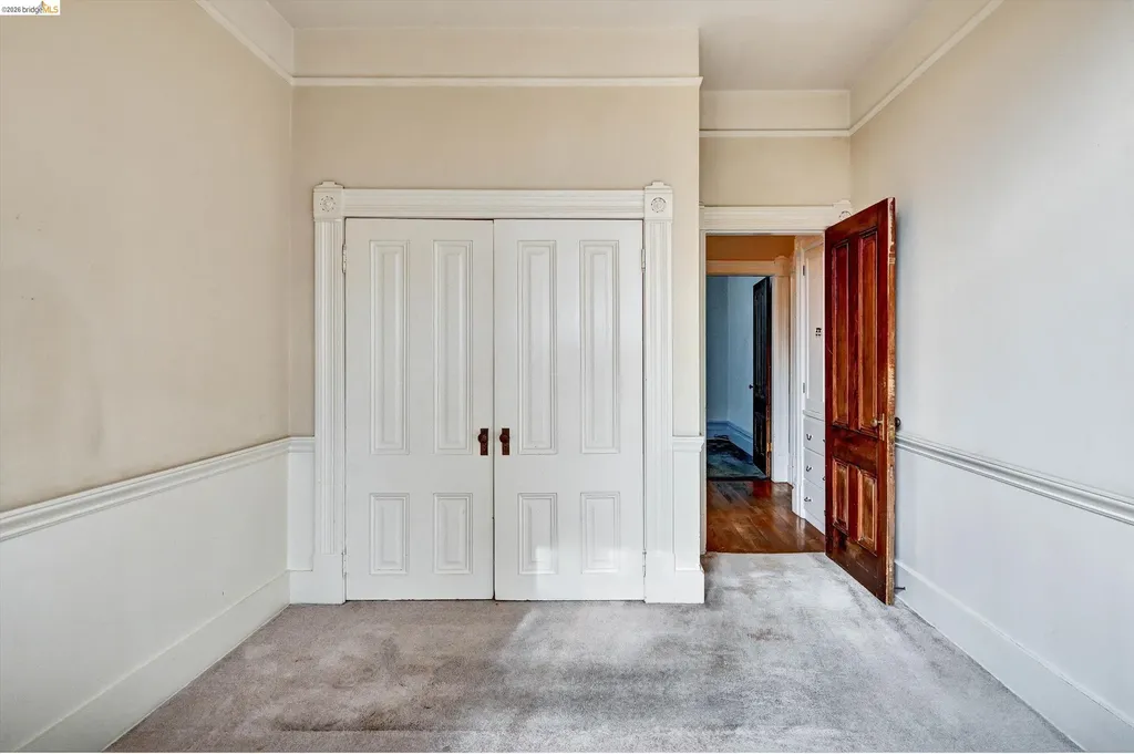 1822 Clinton Avenue Alameda CA 94501