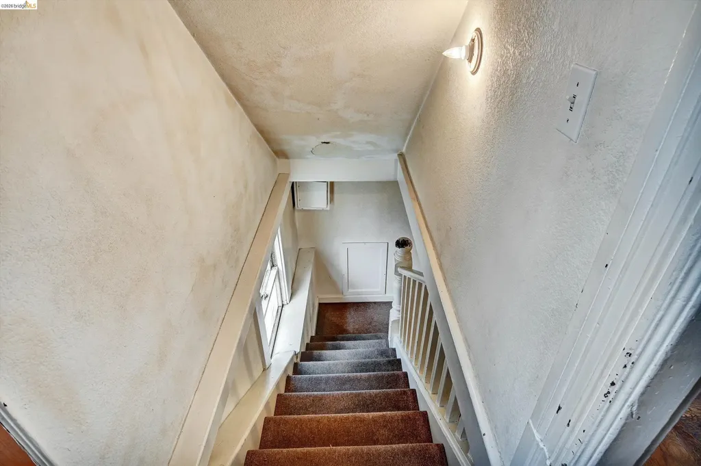 1822 Clinton Avenue Alameda CA 94501