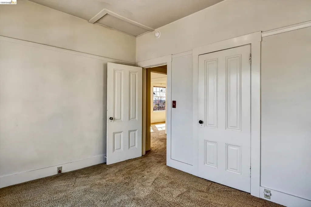 1822 Clinton Avenue Alameda CA 94501