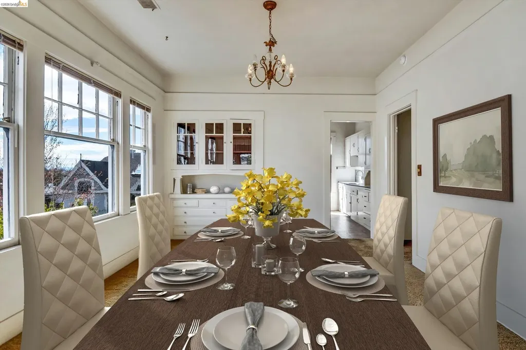 1822 Clinton Avenue Alameda CA 94501