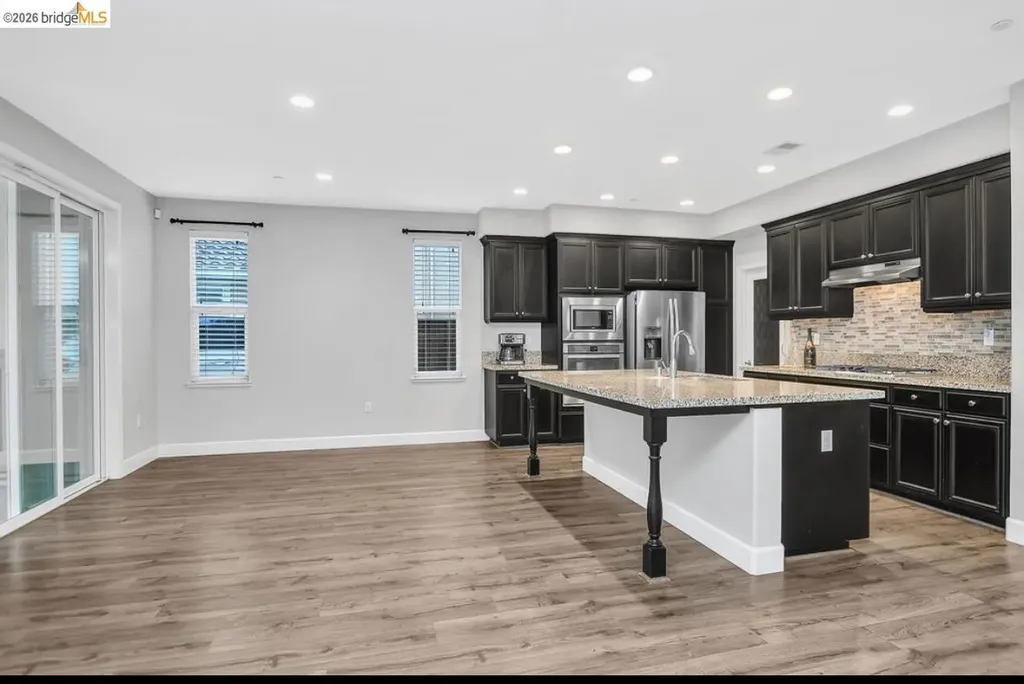 8461 Pinehollow Circle Discovery Bay CA 94505