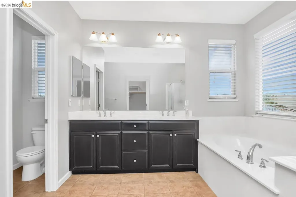 8461 Pinehollow Circle Discovery Bay CA 94505