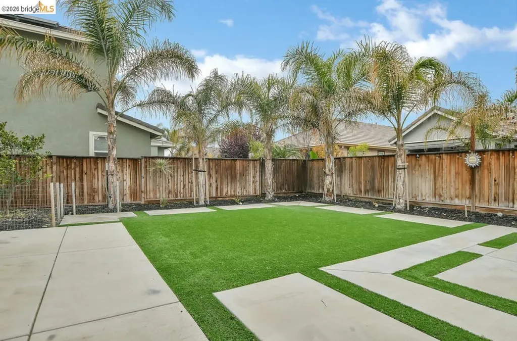 8461 Pinehollow Circle Discovery Bay CA 94505