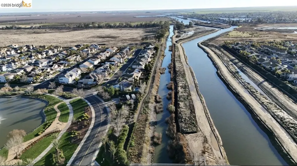 8461 Pinehollow Circle Discovery Bay CA 94505