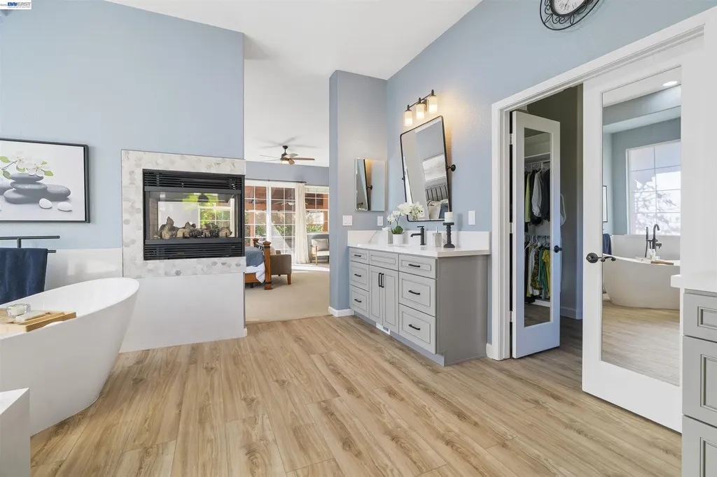 1635 Embassy Circle Livermore CA 94550