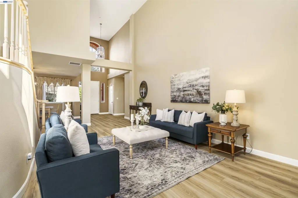 1635 Embassy Circle Livermore CA 94550