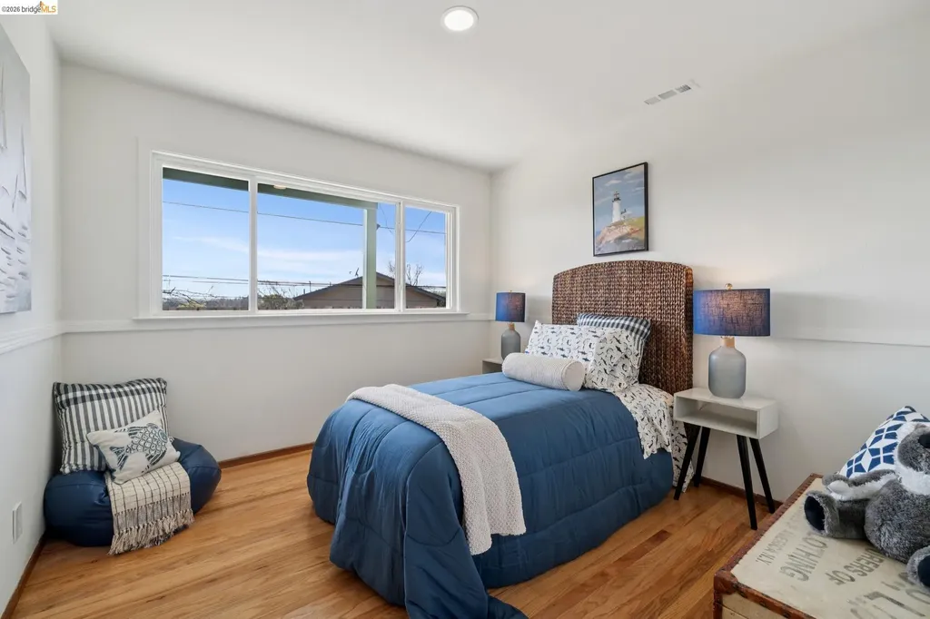 30229 Treeview Street Hayward CA 94544