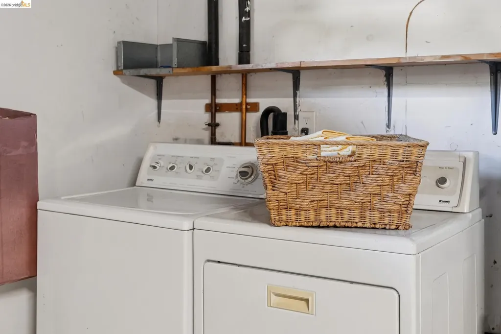 30229 Treeview Street Hayward CA 94544