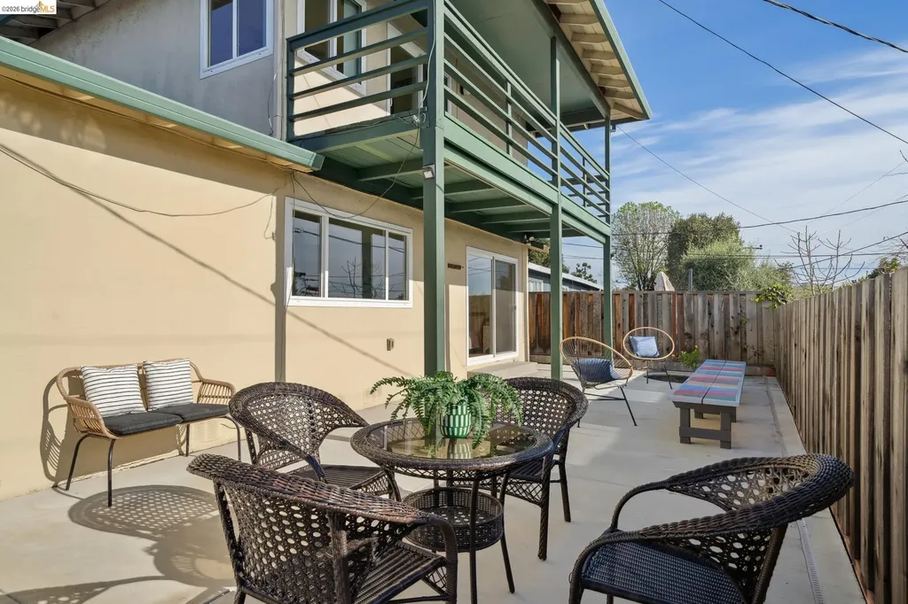 30229 Treeview Street Hayward CA 94544