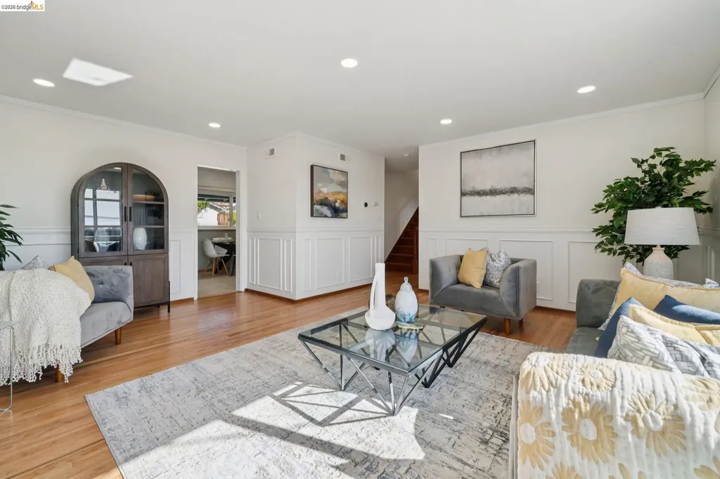 30229 Treeview Street Hayward CA 94544