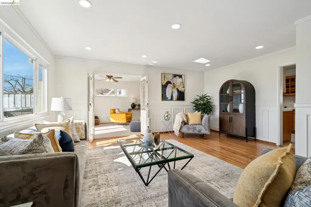 30229 Treeview Street Hayward CA 94544