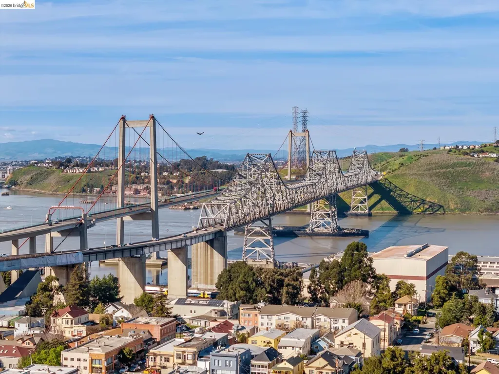 822 A Street Crockett CA 94525