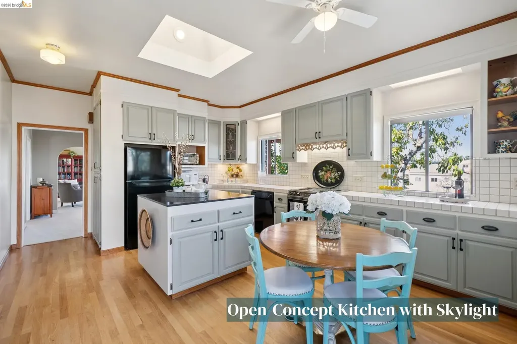 822 A Street Crockett CA 94525