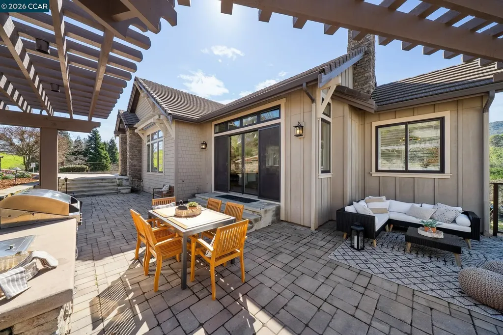 120 Arbor View Lane Lafayette CA 94549
