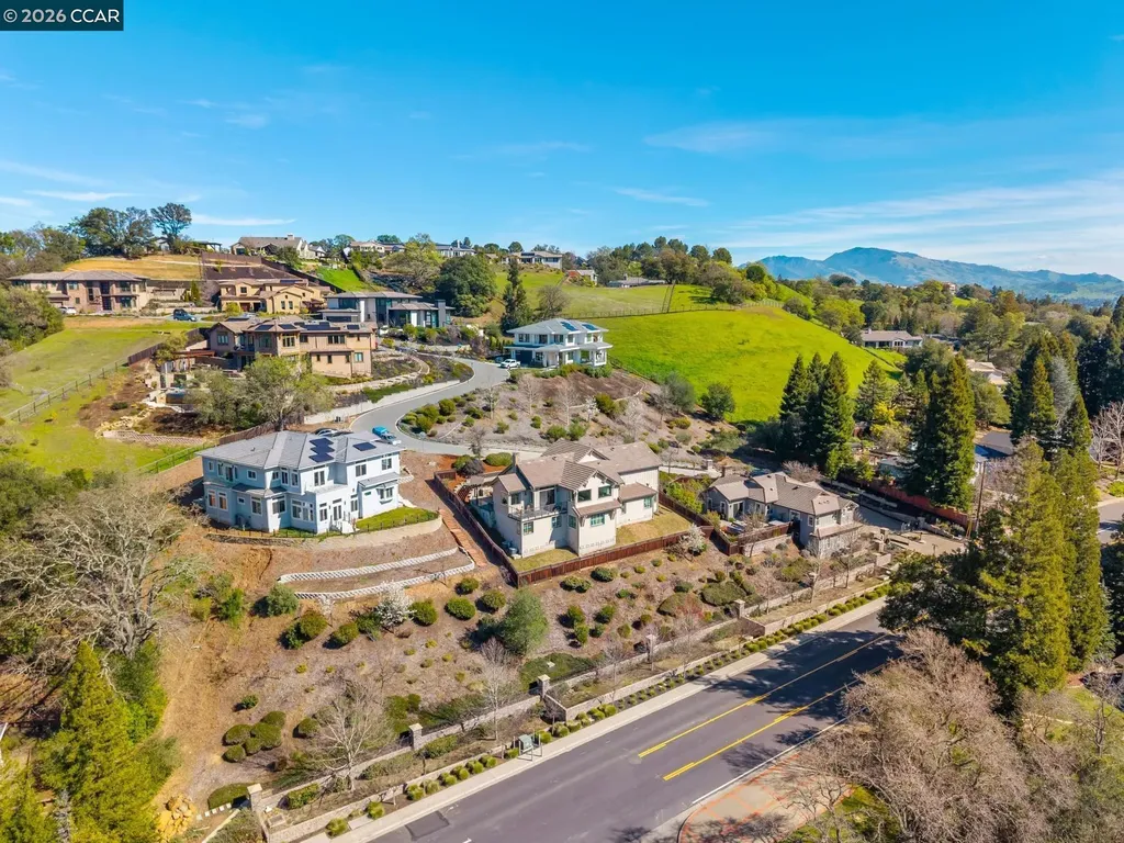 120 Arbor View Lane Lafayette CA 94549
