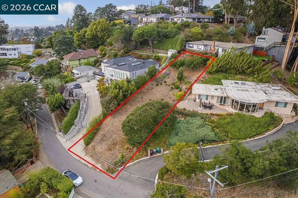 4445 Arcadia Oakland CA 94602