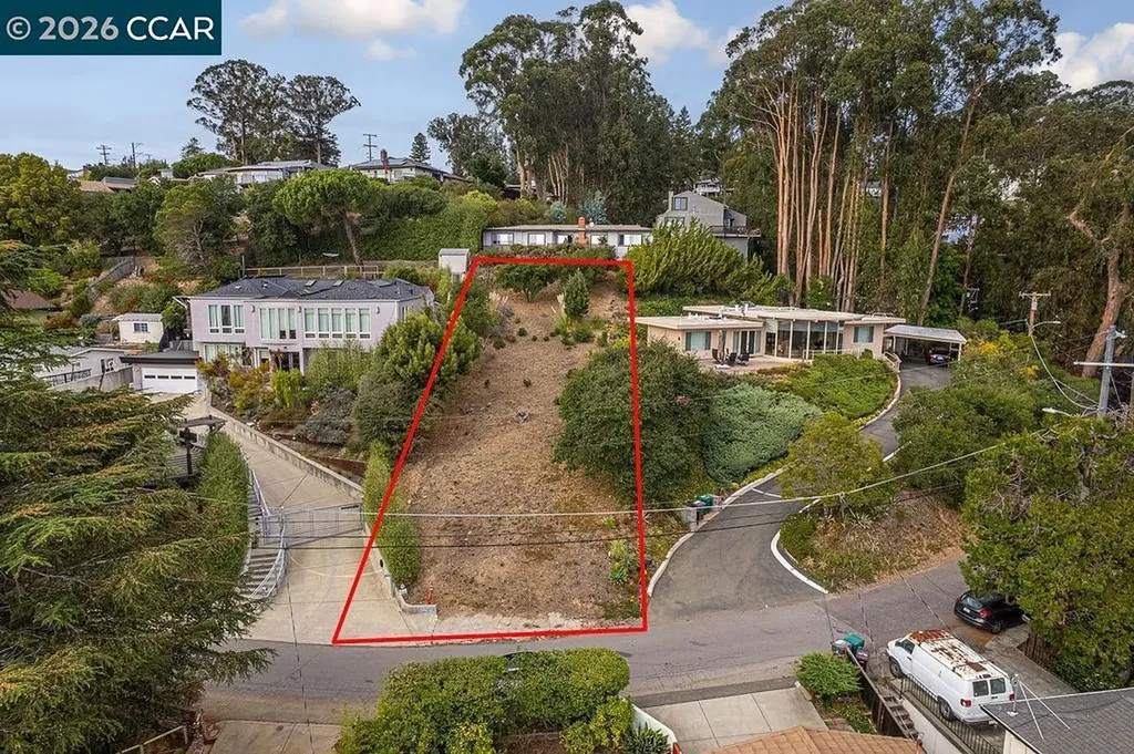 4445 Arcadia Oakland CA 94602