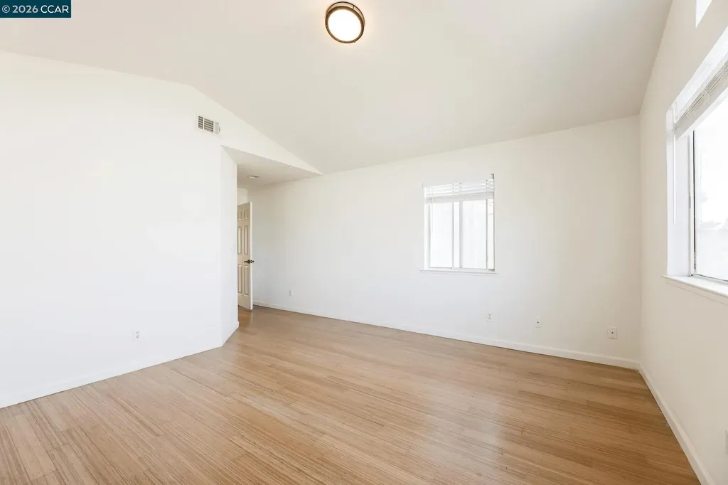 528 Dohrmann Lane Pinole CA 94564