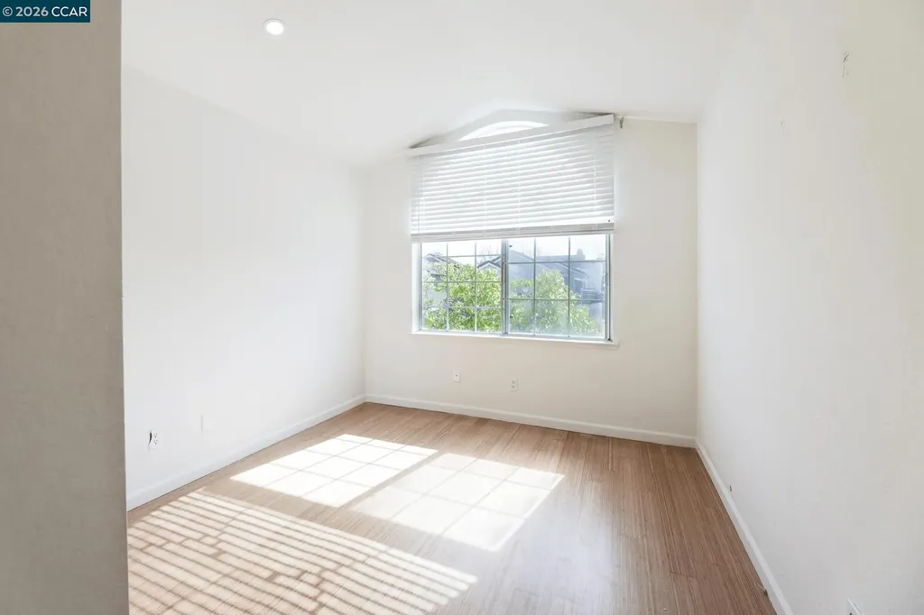 528 Dohrmann Lane Pinole CA 94564