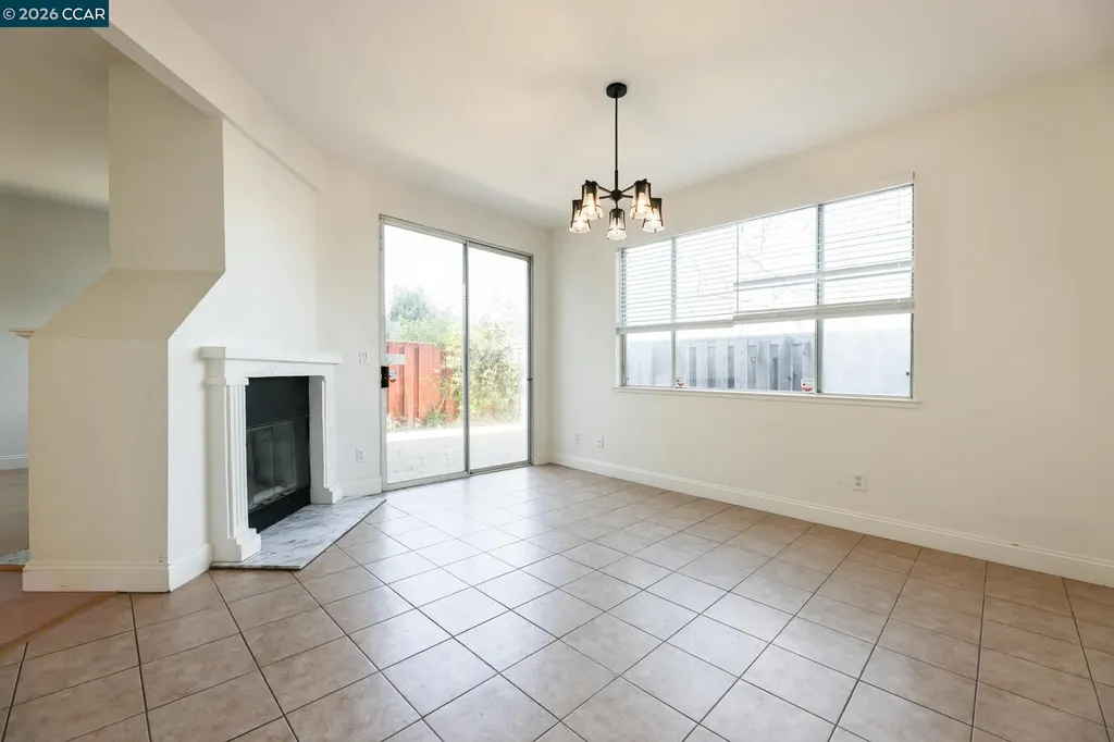 528 Dohrmann Lane Pinole CA 94564