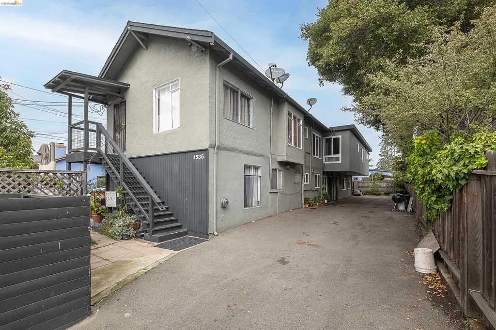 1535 Julia Street Berkeley CA 94703