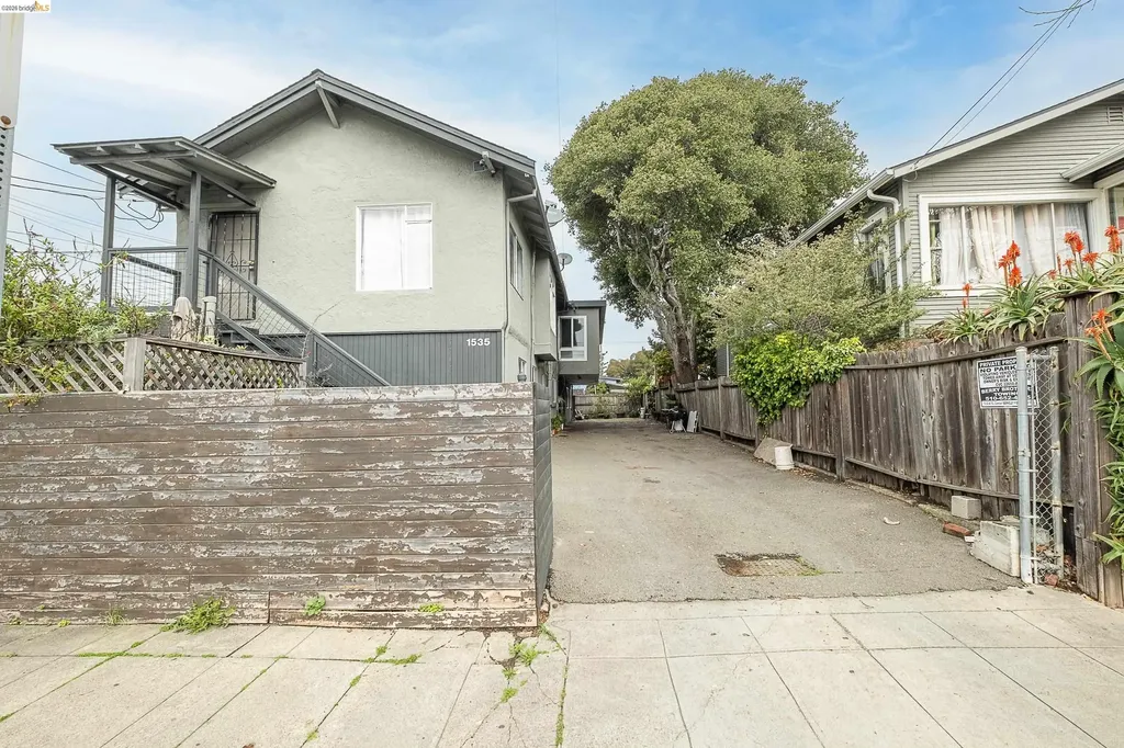 1535 Julia Street Berkeley CA 94703