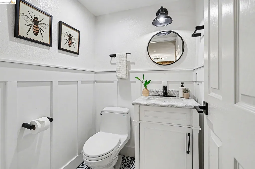 2013 Hedge Avenue Brentwood CA 94513