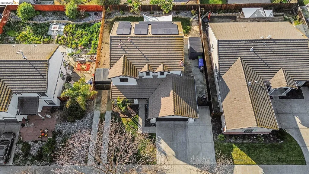 2013 Hedge Avenue Brentwood CA 94513