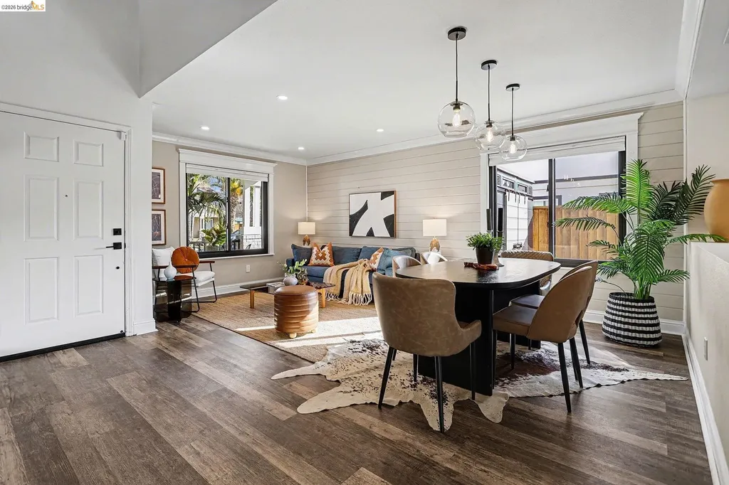 2013 Hedge Avenue Brentwood CA 94513