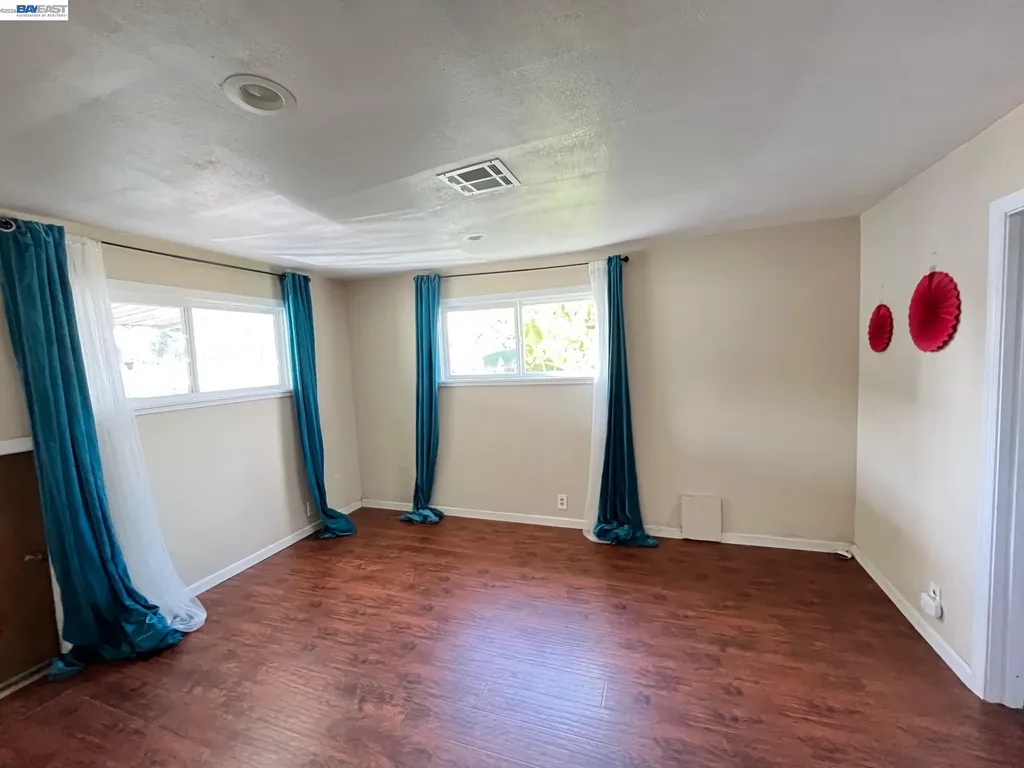 179 Kona Circle Union City CA 94587
