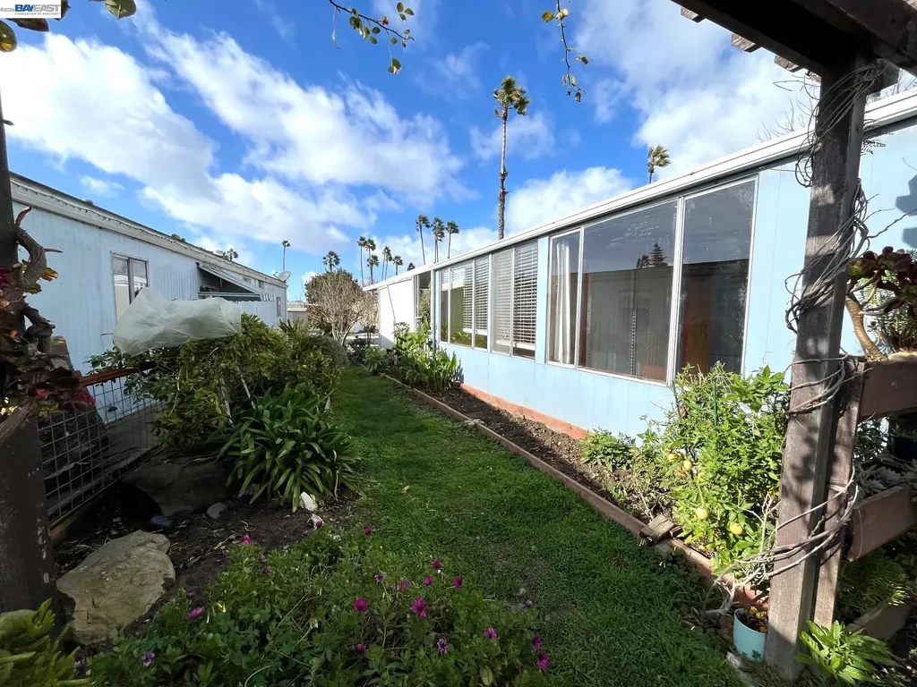 179 Kona Circle Union City CA 94587