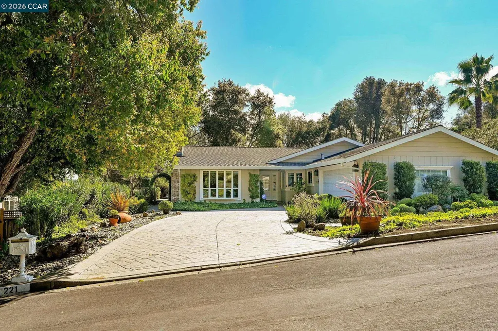 221 Loch Lomond Way Danville CA 94526