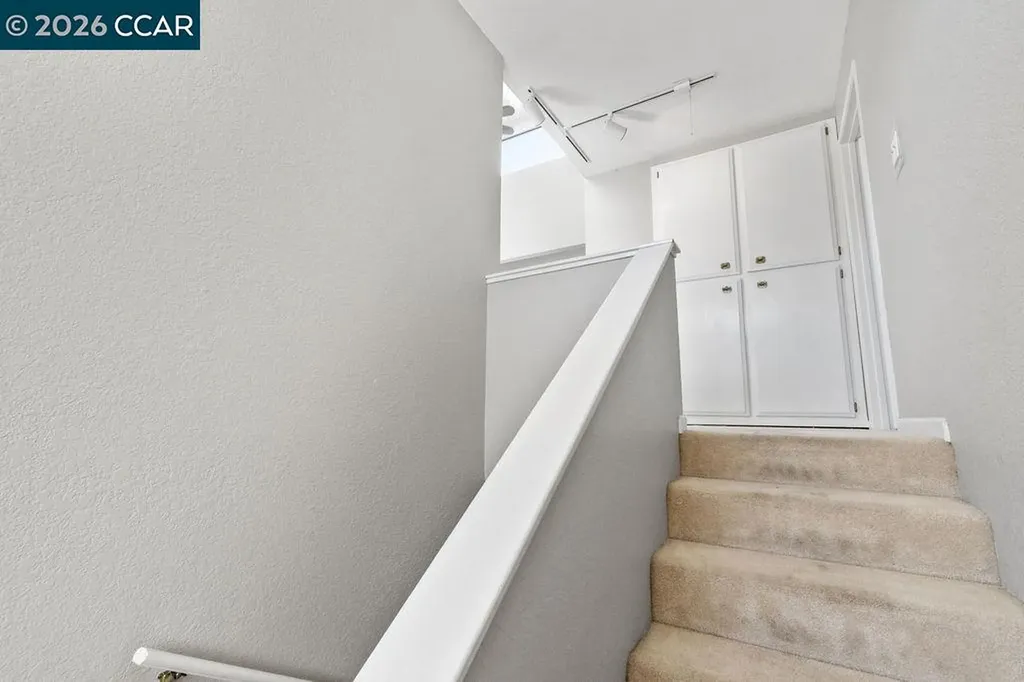 1250 Redwood Court Dixon CA 95620