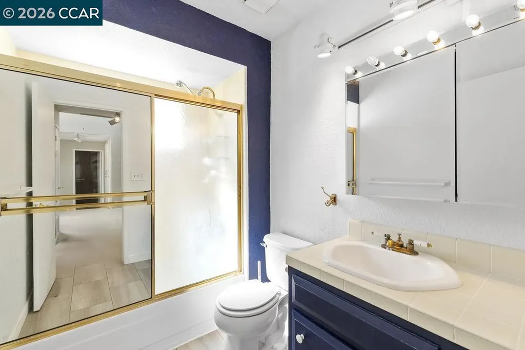 1250 Redwood Court Dixon CA 95620