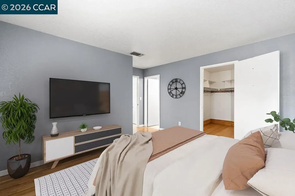 1250 Redwood Court Dixon CA 95620